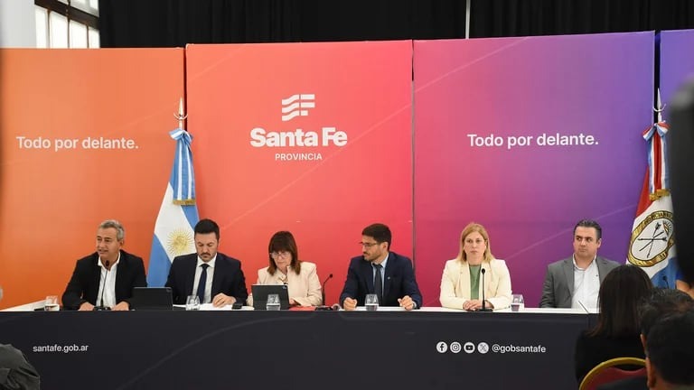 El Gobierno puso en marcha el comité de crisis en Rosario: “Hoy ya hablamos de narcoterrorismo”